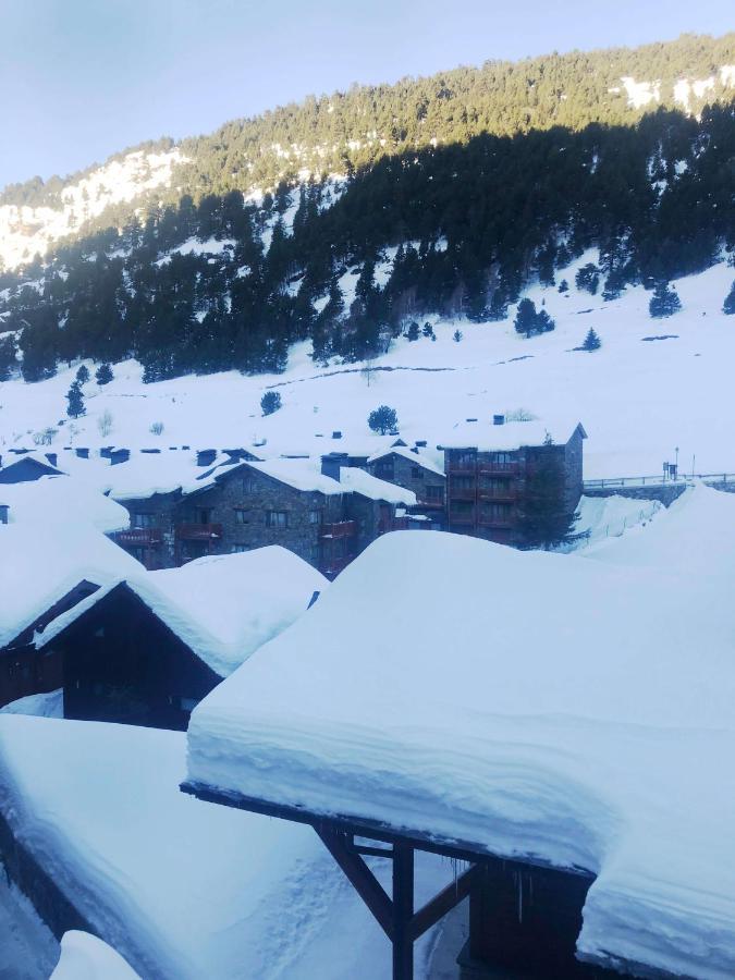 Casita De Madera A Peu Del Riu - Sol Y Nieve - Parking Incluido Incles